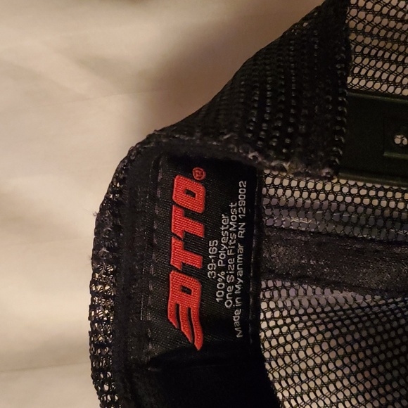 Trucker hat - Picture 3 of 3